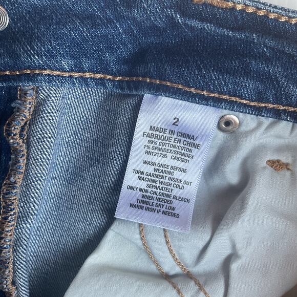 Aeropostale Pretty Little Liars Distressed Bermuda Denim Women’s Sz 2 Jorts - Picture 6 of 7